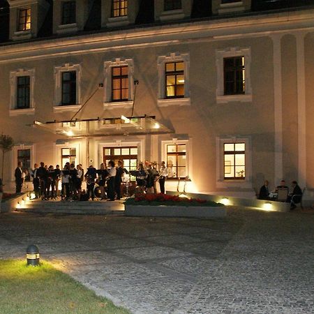 Hotel Zamek Люблинец Экстерьер фото